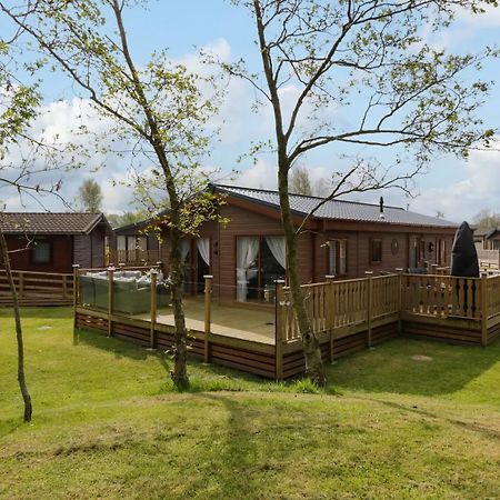 Lakeland Dream Warton  Exterior photo